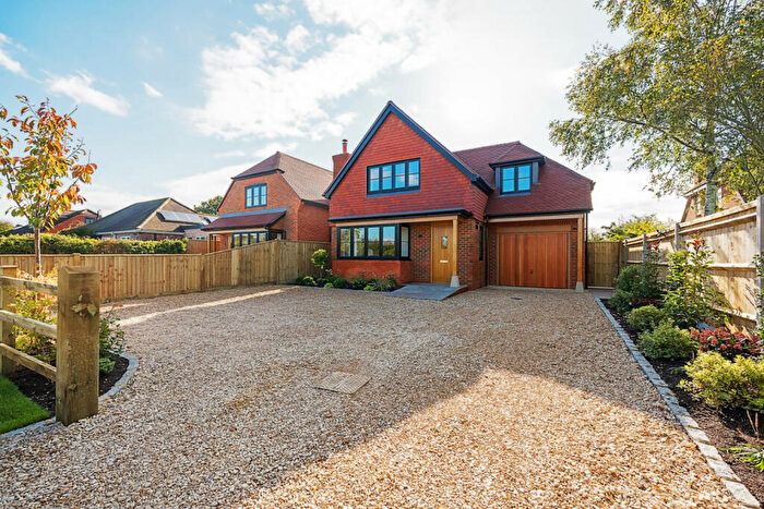 4 Bedroom Detached House For Sale In Behoes Lane, Woodcote, Oxfordshire, RG8