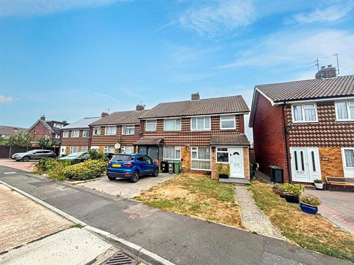 3 Bedroom Semi Detached House For Sale In Wilton Avenue, Eastbourne, BN22