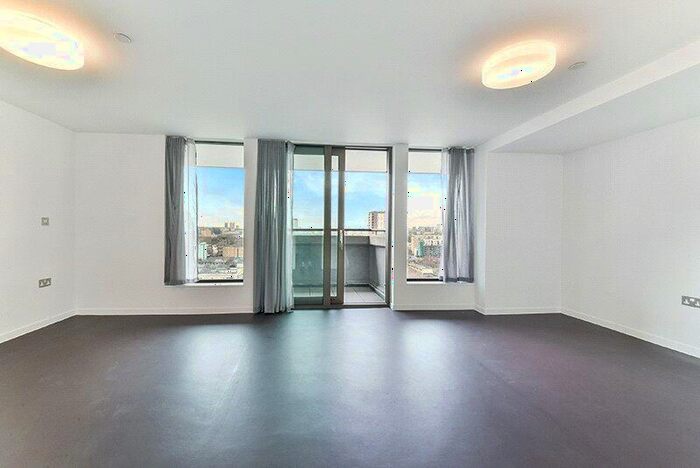 2 Bedroom Apartment To Rent In Balfron Tower St. Leonards Road, London, E14