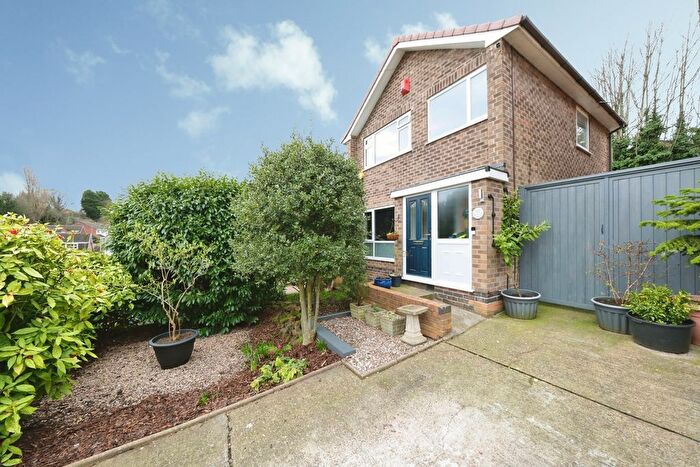 3 Bedroom Detached House For Sale In Southcliffe Road, Nottingham, Nottinghamshire, NG4