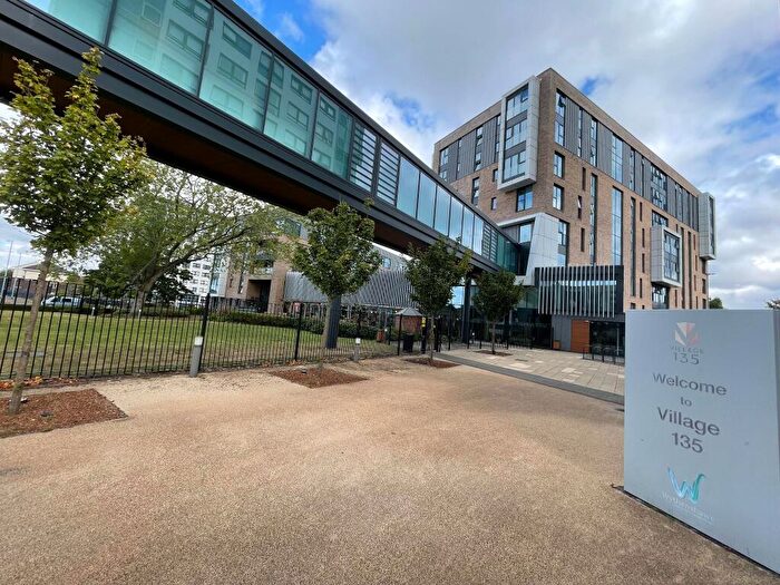 2 Bedroom Flat For Sale In Flat Village, Manchester, M22