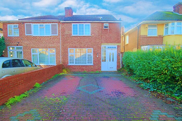 4 Bedroom Semi-Detached House For Sale In Daryngton Drive, Greenford, UB6