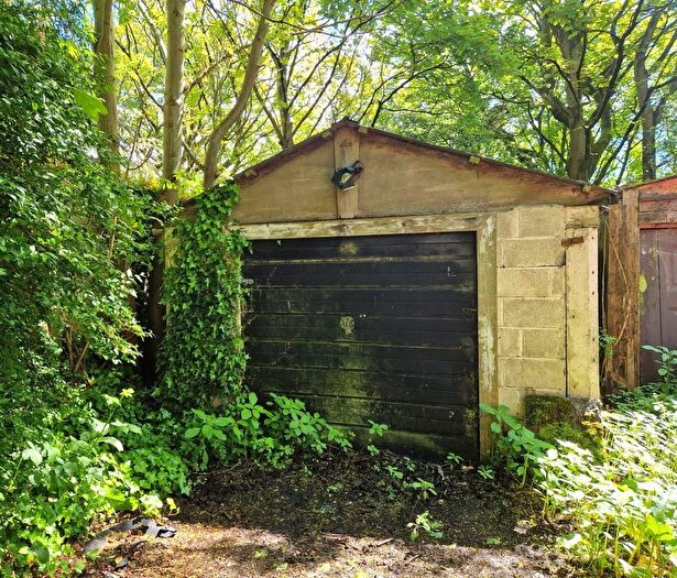 Garage / Parking For Sale In Garage At, Rosehay Lane, Failsworth, Manchester, M35