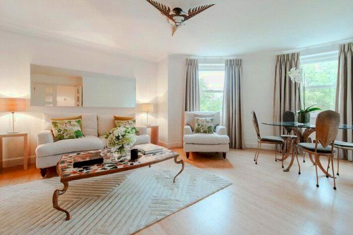 2 Bedroom Flat To Rent In Europa House, Randolph Avenue, Maida Vale, London, W9