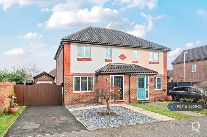 3 Bedroom Semi-Detached House To Rent In Galena Close, Sittingbourne, ME10