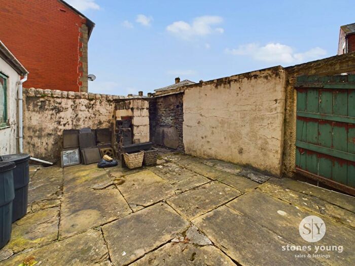 3 Bedroom End Of Terrace House For Sale In St. Stephens Road, Blackburn, BB1