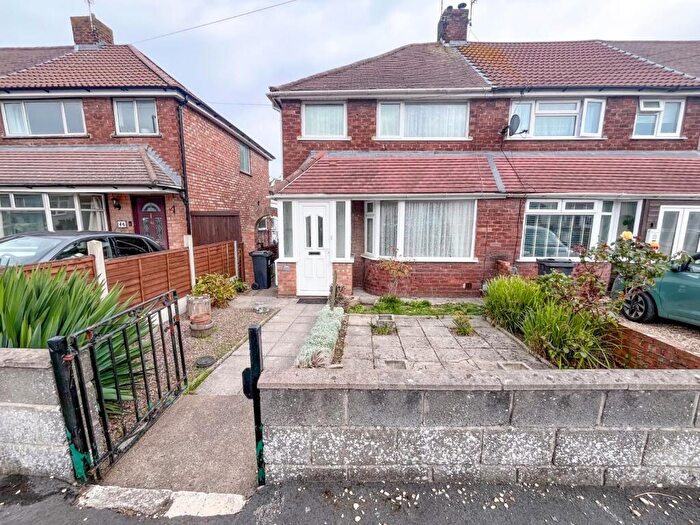 3 Bedroom End Of Terrace House For Sale In Pretoria Road, Patchway, Bristol, BS34