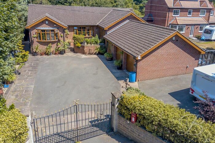 4 Bedroom Detached Bungalow For Sale In Wellow Road, Ollerton, Newark, NG22