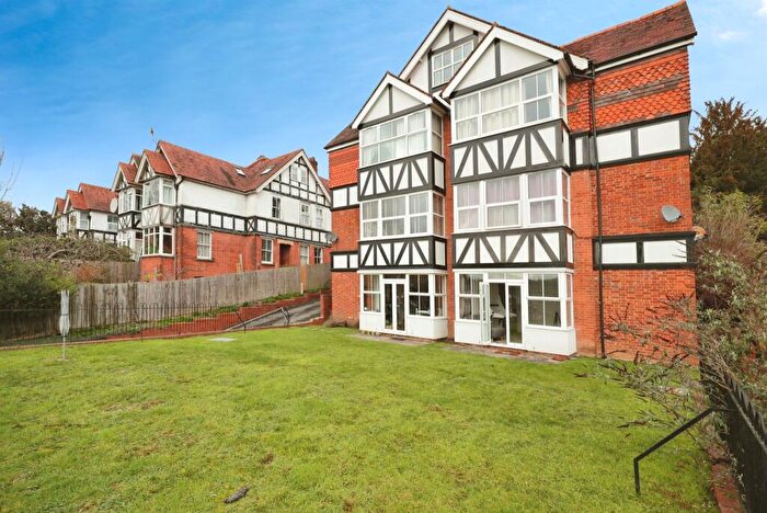 Apartment For Sale In Priory Road, High Wycombe, HP13