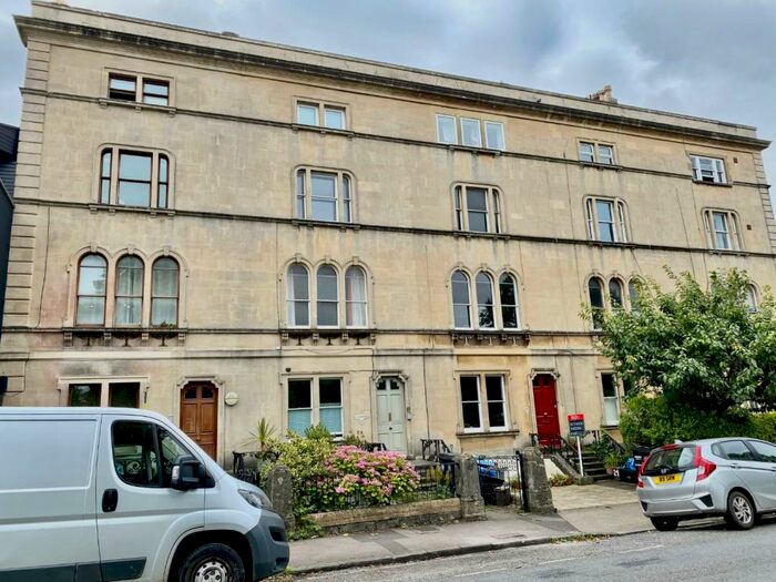 1 Bedroom Flat To Rent In Upper Belgrave Road, Clifton, Bristol, BS8