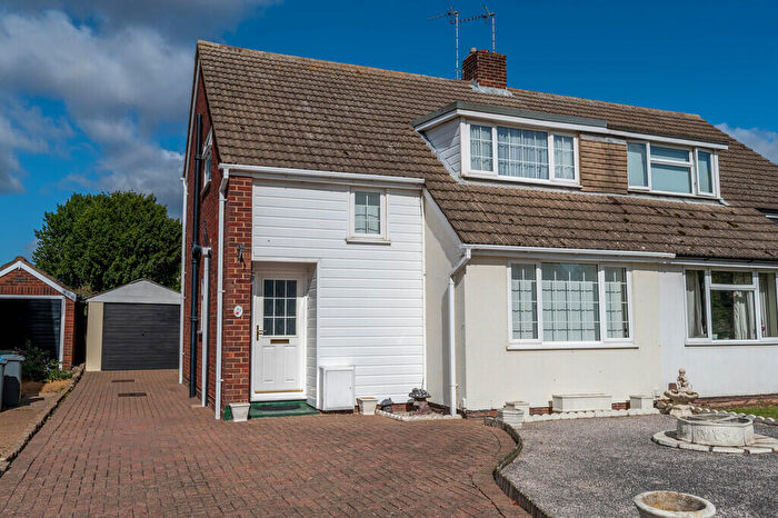 3 Bedroom Semi-Detached House For Sale In New Road, Trimley St. Mary, IP11
