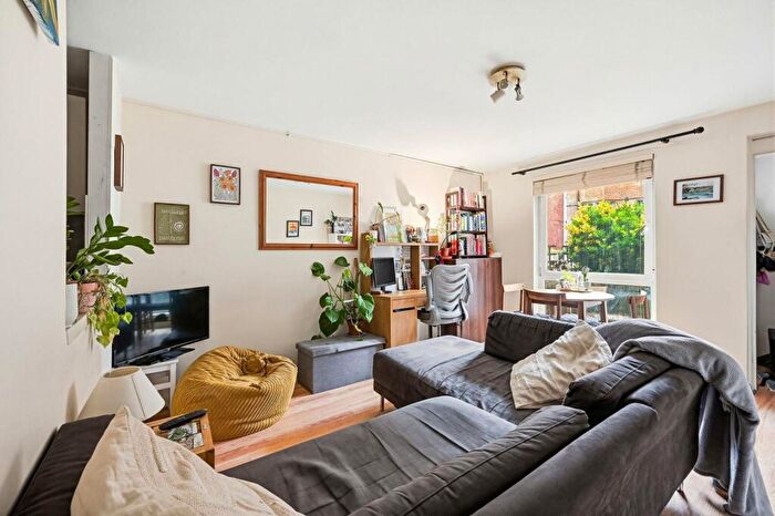 1 Bedroom Flat To Rent In Anson Road, London, N7