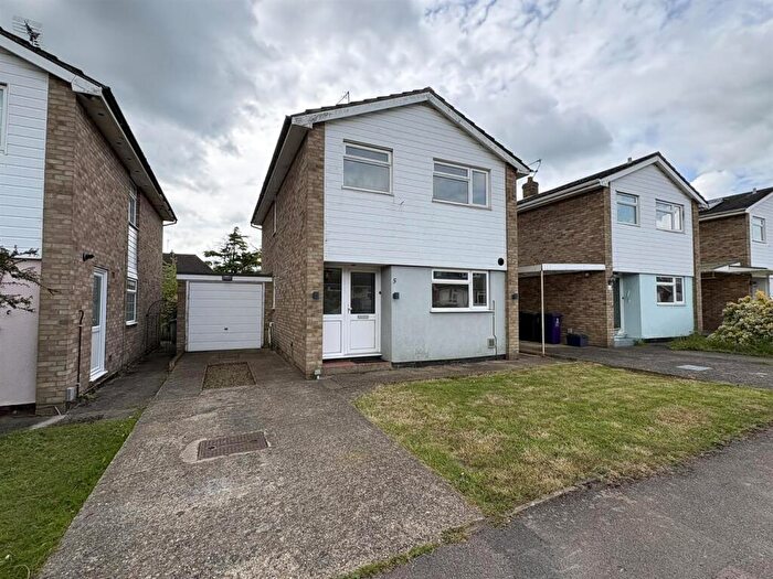 3 Bedroom Detached House To Rent In Sayer Way, Knebworth, SG3