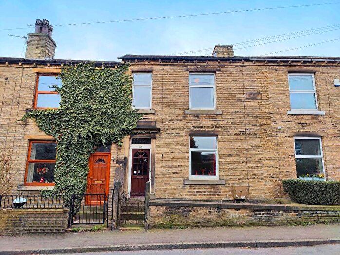 3 Bedroom Terraced House For Sale In Lightcliffe Road, Brighouse, HD6