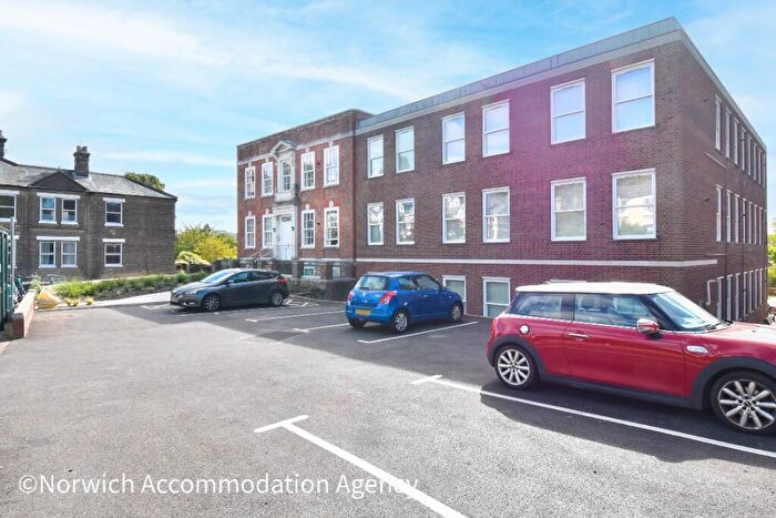 1 Bedroom Apartment To Rent In Thorpe Road, Norwich, Norfolk, NR1