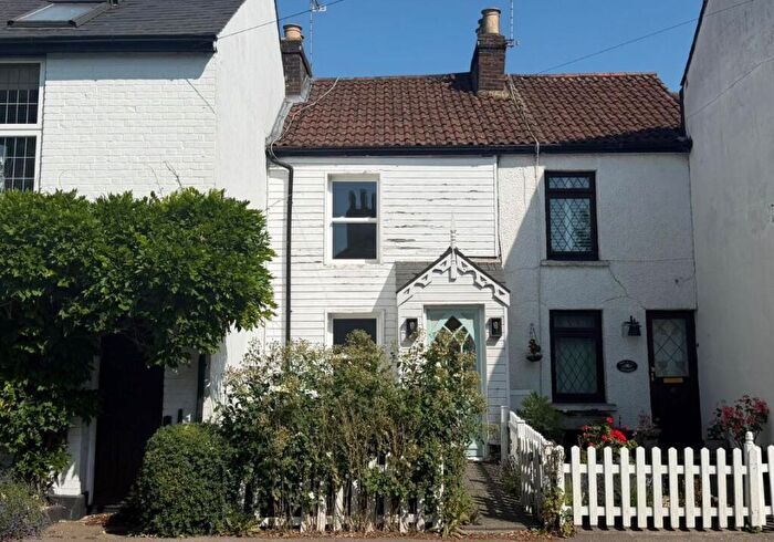 2 Bedroom Terraced House For Sale In Jones Cottages, Barnet Road, Barnet, Hertfordshire, EN5