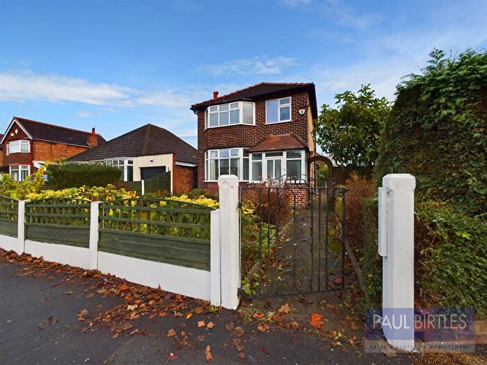 3 Bedroom Detached House To Rent In Cornhill Road, Urmston, Trafford, M41