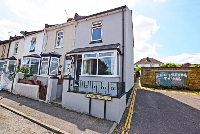 3 Bedroom End Of Terrace House For Sale In Charter Street, Gillingham, ME7