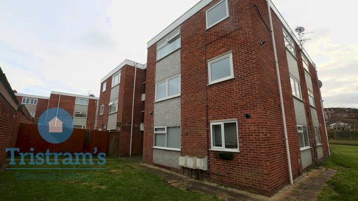 1 Bedroom Flat To Rent In Abbotsbury Close, Rise Park, Nottingham, NG5