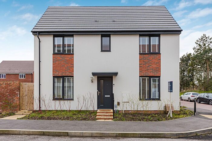 3 Bedroom Detached House For Sale In Cherry Croft, Wantage, OX12