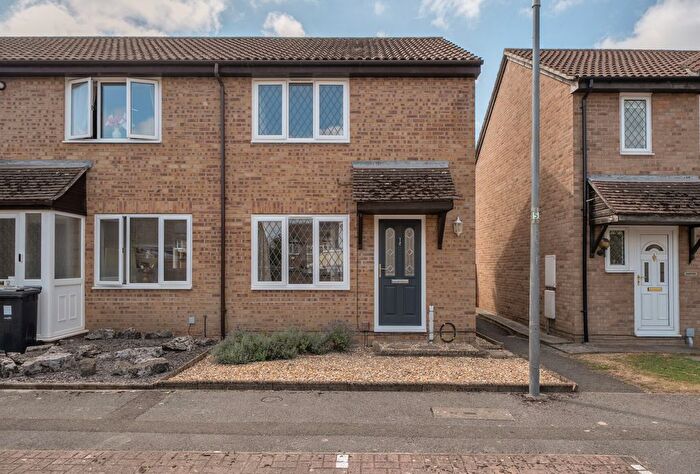 2 Bedroom Semi-Detached House For Sale In Whitley Close, Yate, Bristol, Gloucestershire, BS37
