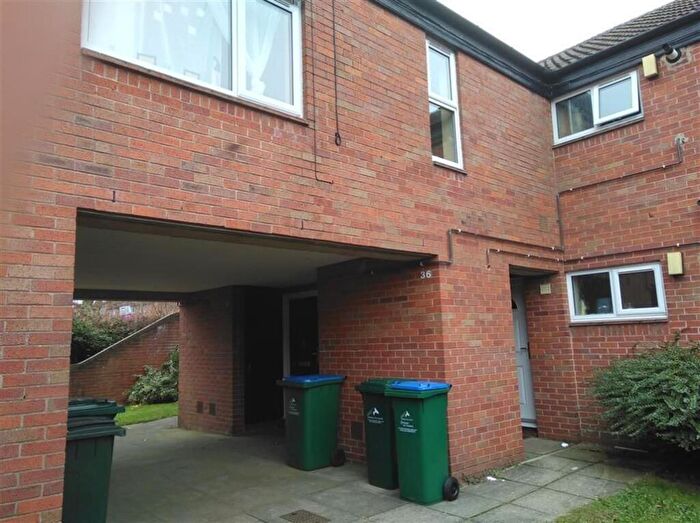 1 Bedroom Apartment To Rent In Winceby Place, Coventry, CV4