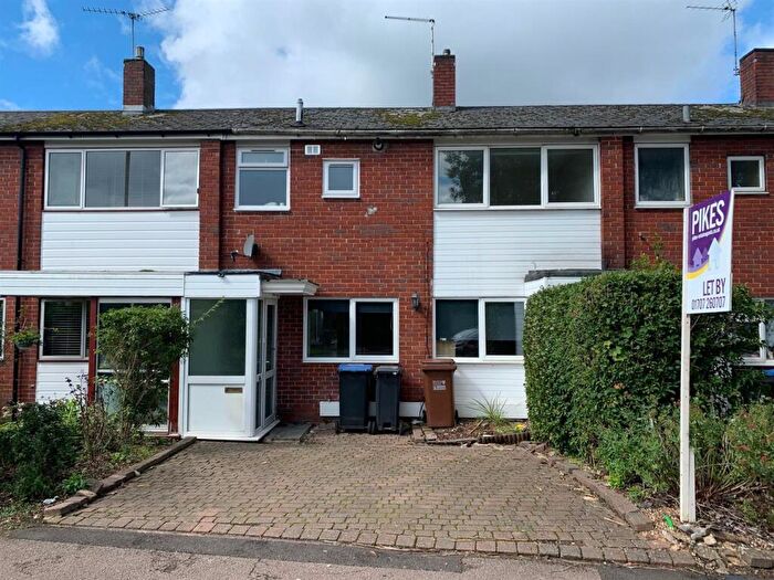 4 Bedroom Terraced House To Rent In Travellers Lane, Hatfield, AL10