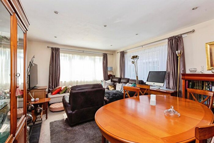 2 Bedroom Detached Bungalow For Sale In Pingle Close, Whittlesey, Peterborough, PE7