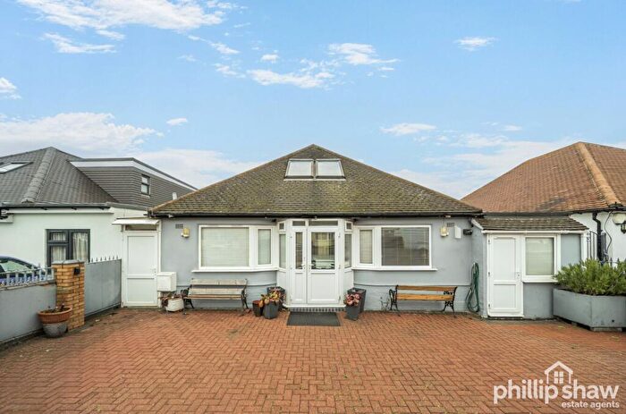 4 Bedroom Detached Bungalow For Sale In Woodcock Dell Avenue, Harrow, HA3
