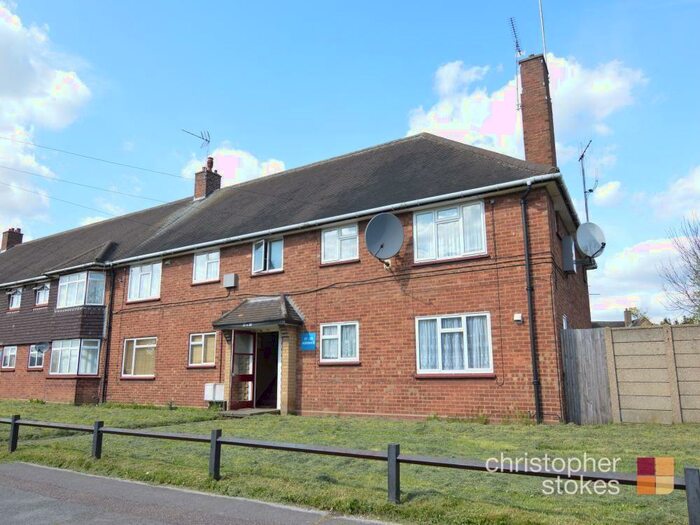 2 Bedroom Apartment To Rent In Albemarle Avenue, Cheshunt, Hertfordshire, EN8