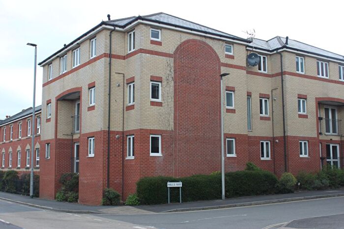 1 Bedroom Flat For Sale In Town Mill Court, Barnstaple, EX31