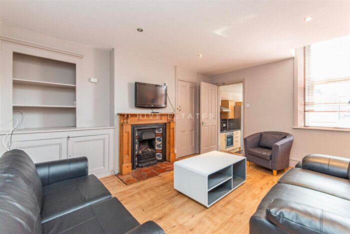 6 Bedroom Flat To Rent In Oakland Road, Jesmond, Newcastle Upon Tyne, NE2