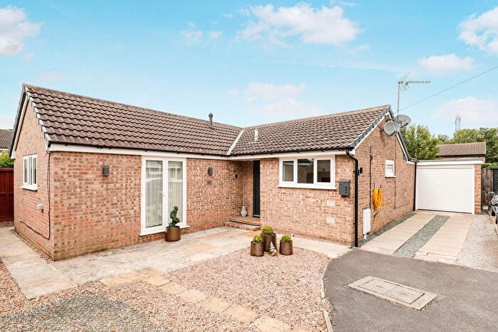 2 Bedroom Detached Bungalow For Sale In Shelley Court, Harrogate, HG1