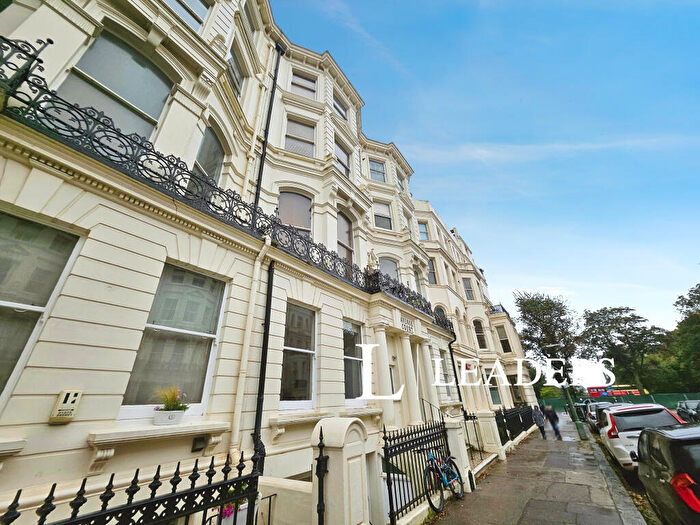 2 Bedroom Apartment To Rent In Palmeira Avenue, Hove, BN3
