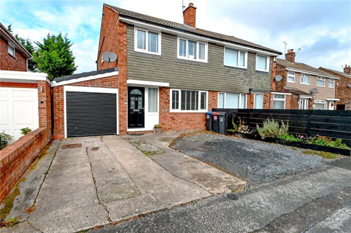 3 Bedroom Semi Detached House For Sale In Farmstead Way, Great Sutton, Ellesmere Port, CH66
