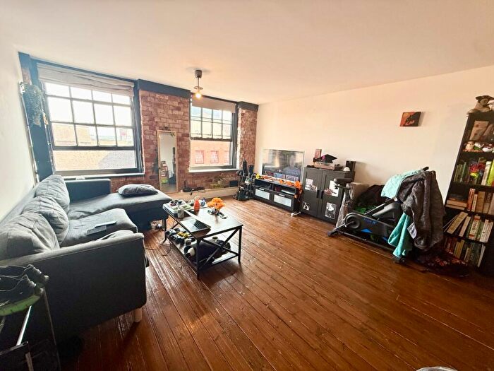 1 Bedroom Flat To Rent In Stone Yard, Plumptre Street, Nottingham, Nottinghamshire, NG1