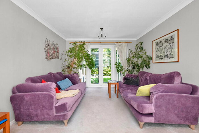4 Bedroom Detached House For Sale In Kindersley Close, East Grinstead, RH19