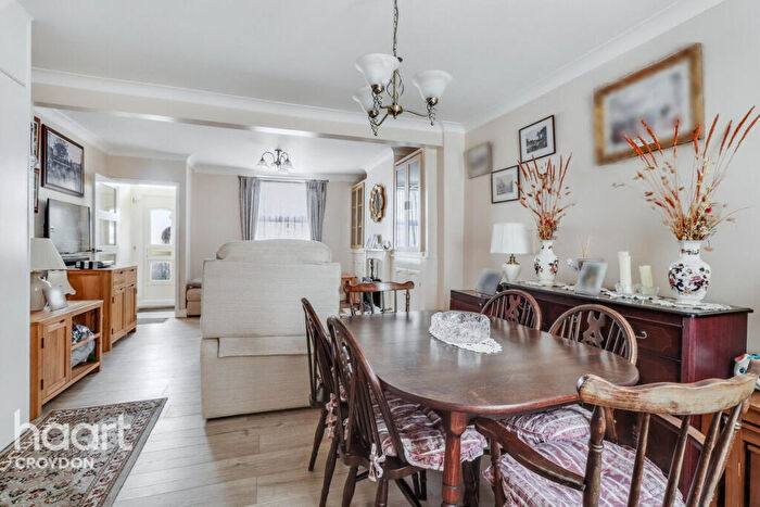 2 Bedroom Terraced House For Sale In Addington Road, Croydon, CR0