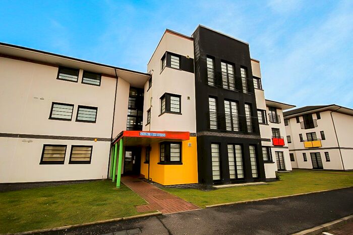 2 Bedroom Flat To Rent In Whiteside Court, Bathgate, EH48