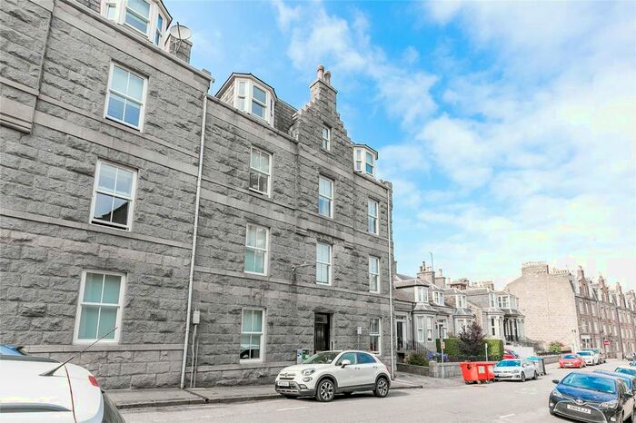 1 Bedroom Flat To Rent In Flat, Gilcomston Park, Aberdeen, Aberdeenshire, AB25