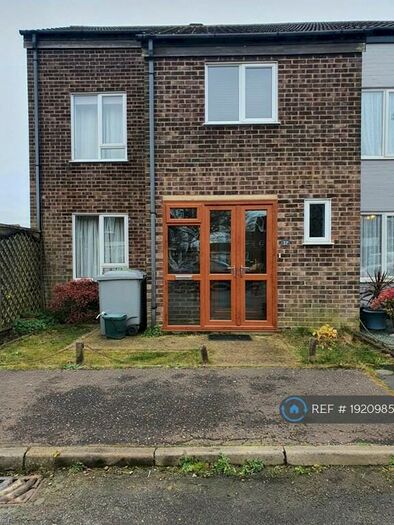 4 Bedroom End Of Terrace House To Rent In Cedar Avenue, Spixworth, Norwich, NR10