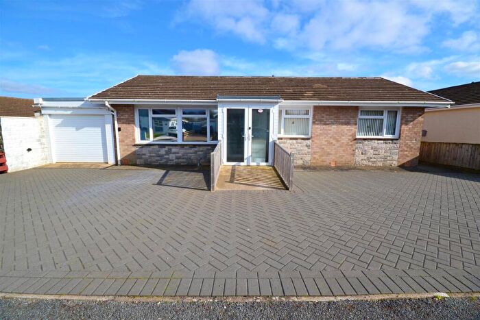 5 Bedroom Detached Bungalow For Sale In Steynton, SA73