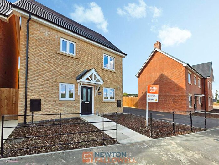 3 Bedroom Detached House For Sale In Maypole Road, Mansfield, NG19