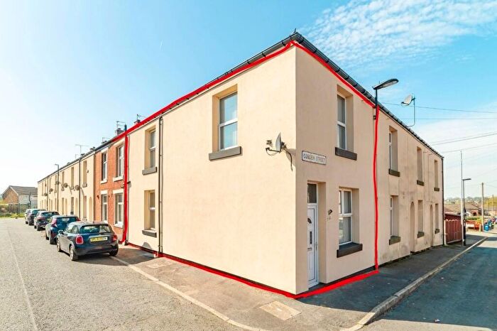3 Bedroom End Of Terrace House For Sale In Cobden Street, Heywood, OL10