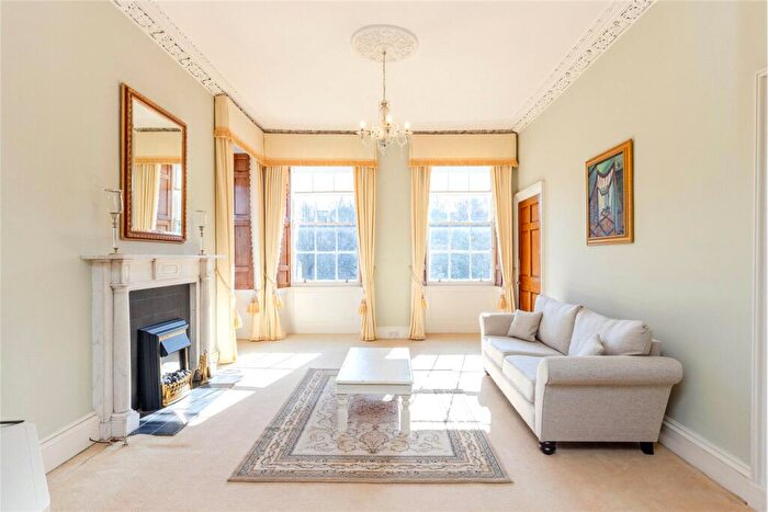 4 Bedroom Apartment To Rent In India Street, Edinburgh, Midlothian, EH3