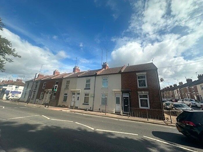 2 Bedroom Terraced House To Rent In St Andrews Road, Northampton, NN1