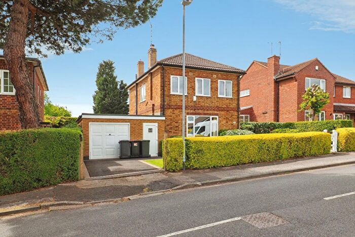 3 Bedroom Detached House For Sale In David Grove, Beeston, Nottingham, Nottinghamshire, NG9