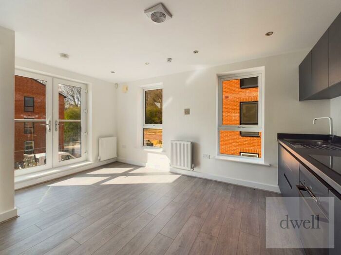 2 Bedroom Town House To Rent In Copper Beech Court, West Park, Leeds, LS16