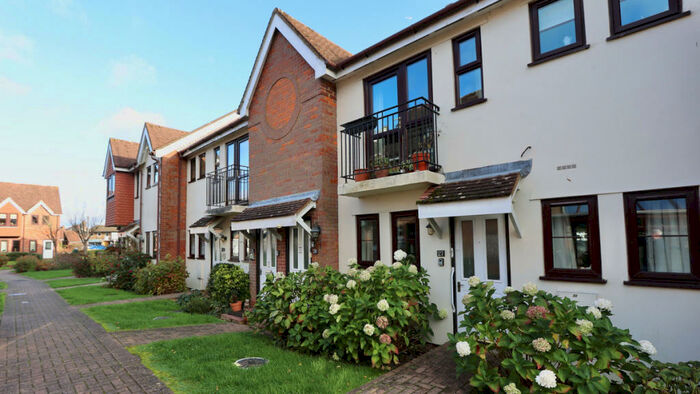 2 Bedroom Apartment To Rent In Giles Gate, Great Missenden, HP16