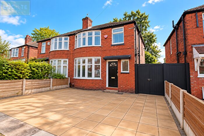 3 Bedroom Semi-Detached House For Sale In Heathside Road Withington, M20